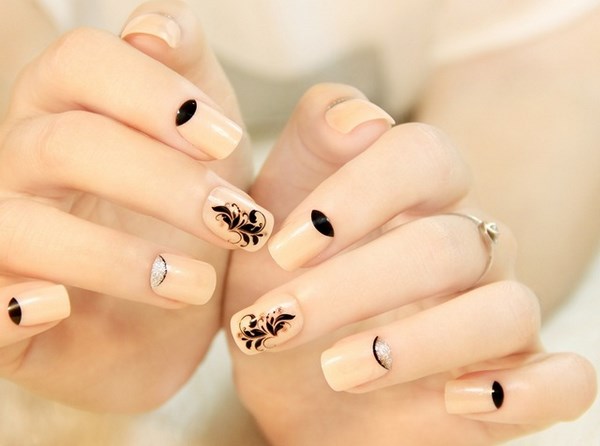 Manucure d'automne à la mode 2025-2026: photos, idées de manucure d'automne