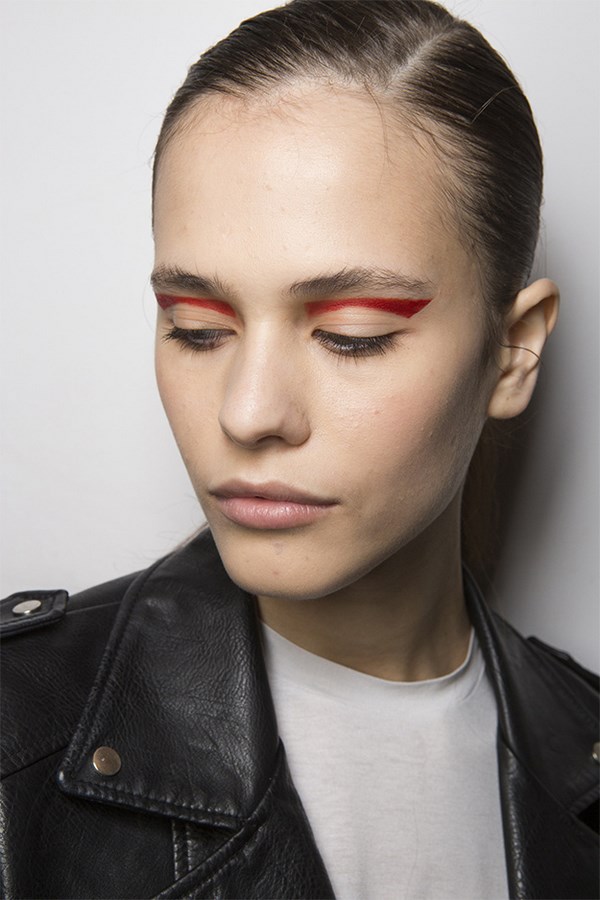 Le maquillage le plus à la mode pour la saison automne-hiver 2025-2026: photos, tendances, meilleures images