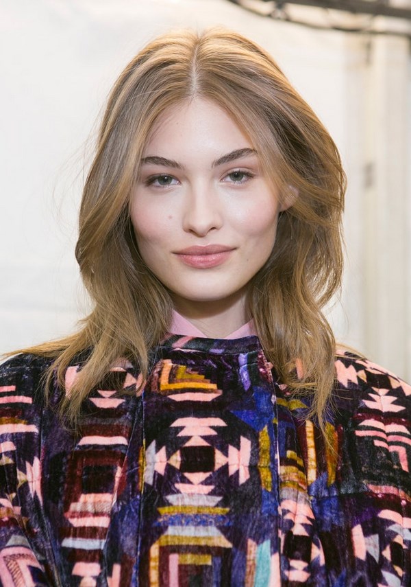 Le maquillage le plus à la mode pour la saison automne-hiver 2025-2026: photos, tendances, meilleures images