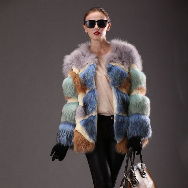 Quels manteaux de fourrure sont à la mode cette saison: les manteaux de fourrure les plus luxueux de 2025-2026?