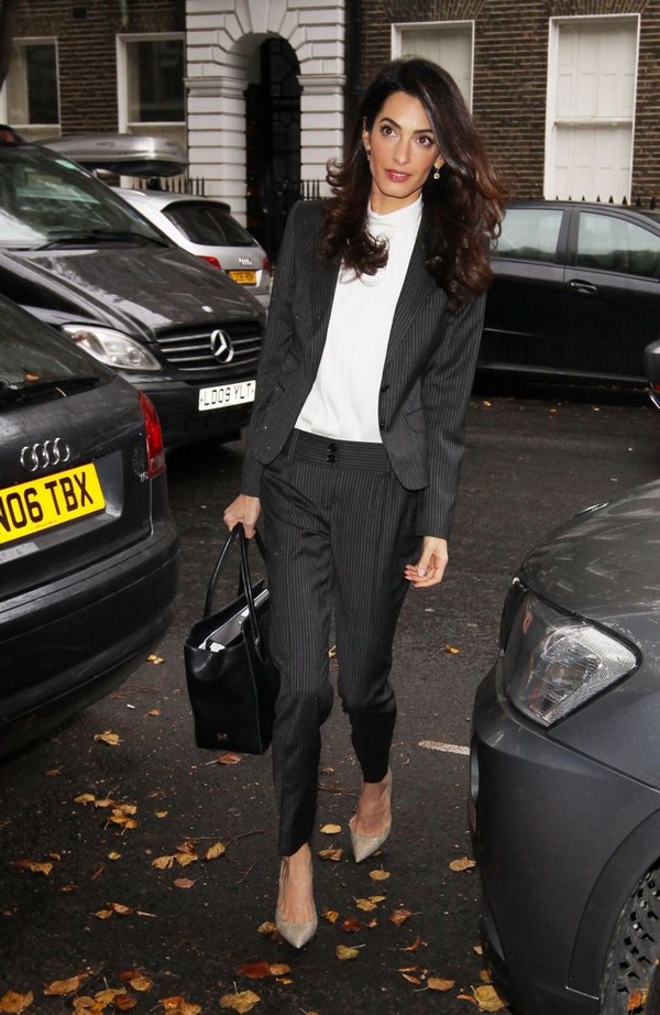 Mode de bureau et style d'affaires des vêtements 2025-2026: vêtements d'affaires élégants