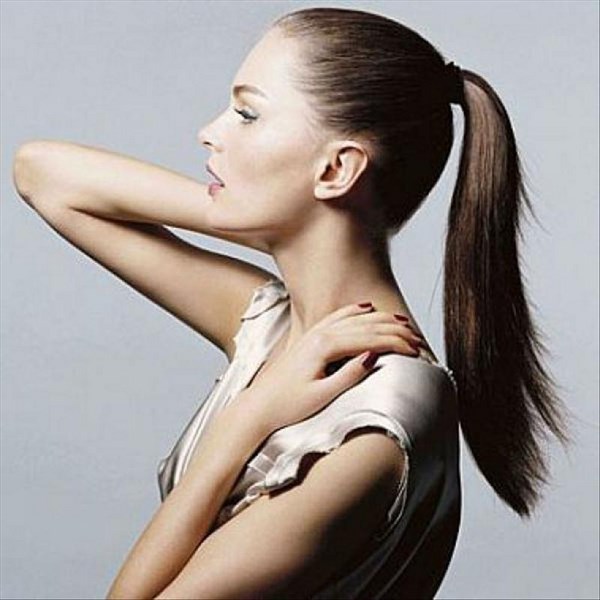 Coiffure élégante en queue de cheval: les meilleurs exemples et idées de coiffures en queue de cheval - photo