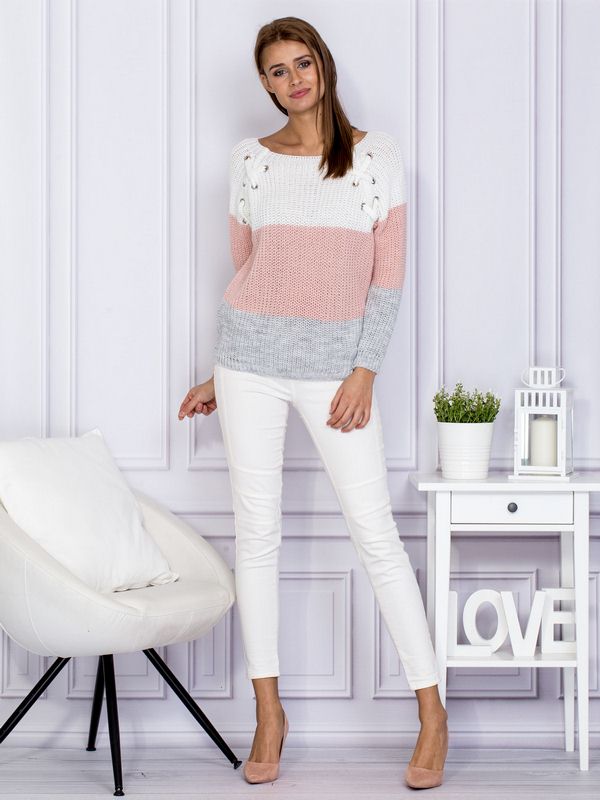 Pulls à la mode 2025-2026 pour femme: modèles et styles de pulls - photo