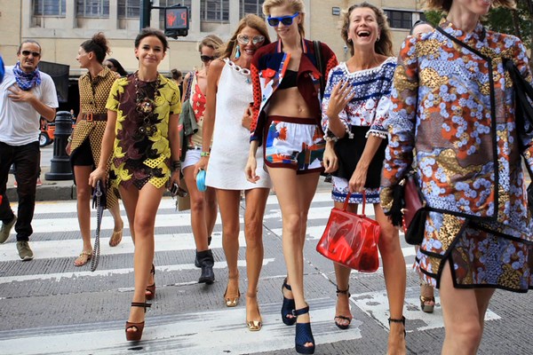 Quoi porter au printemps 2025-2026: les arcs de printemps les plus en vogue - photos, idées, exemples