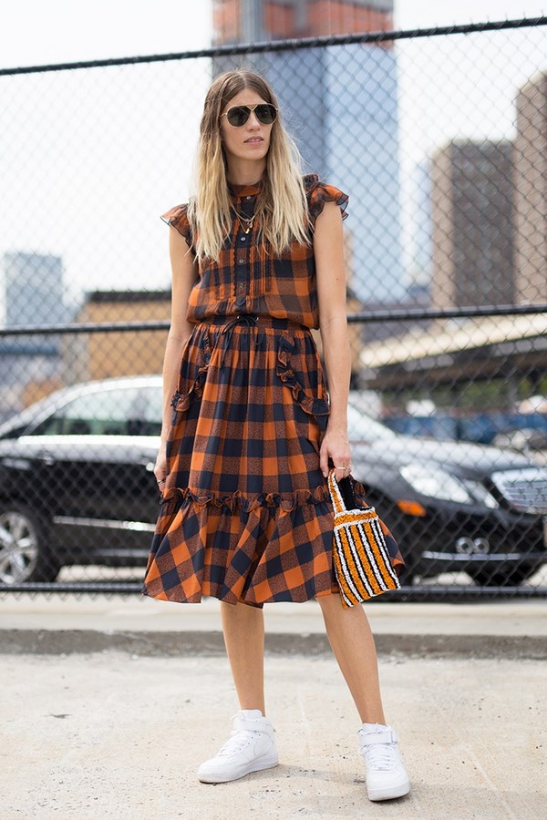 Quoi porter au printemps 2025-2026: les arcs de printemps les plus en vogue - photos, idées, exemples