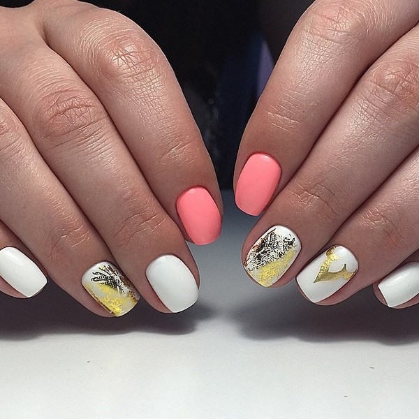 Belle manucure de pêche 2025-2026: les meilleures idées, design, nouveaux articles