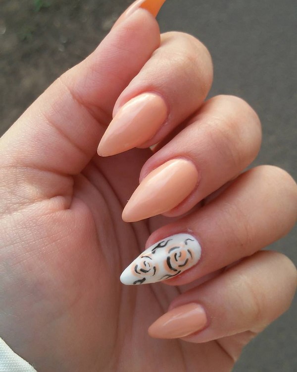 Belle manucure de pêche 2025-2026: les meilleures idées, design, nouveaux articles