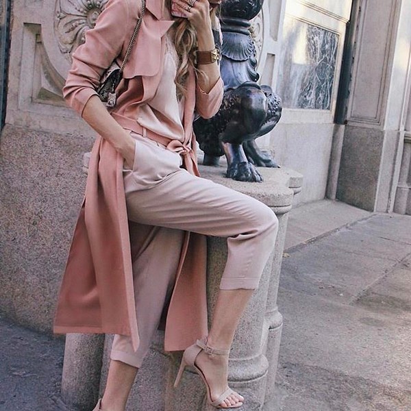 Les couleurs de vêtements les plus à la mode 2026: les meilleures combinaisons de couleurs, les tendances de couleurs à la mode