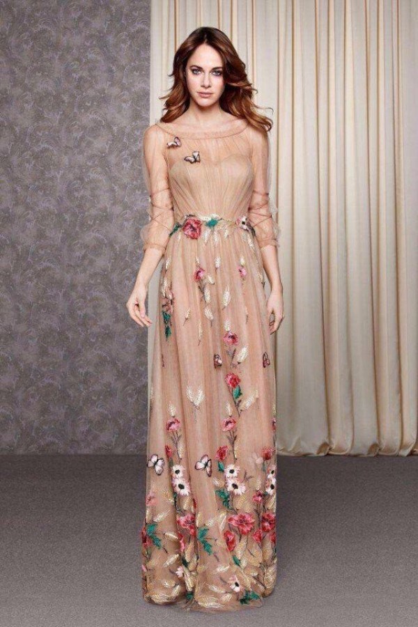 Robes de soirée à la mode et les plus belles 2025-2026