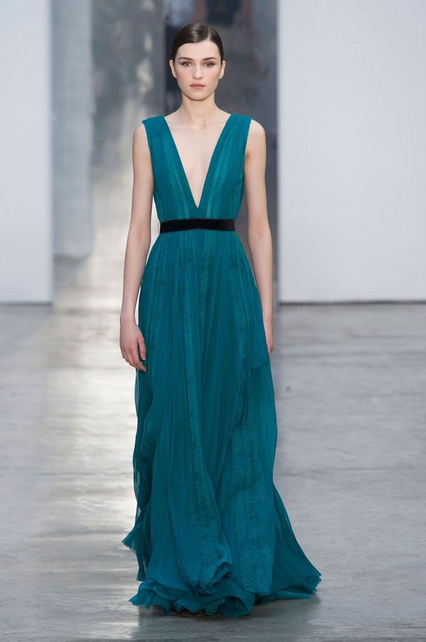 Robes de soirée à la mode et les plus belles 2025-2026