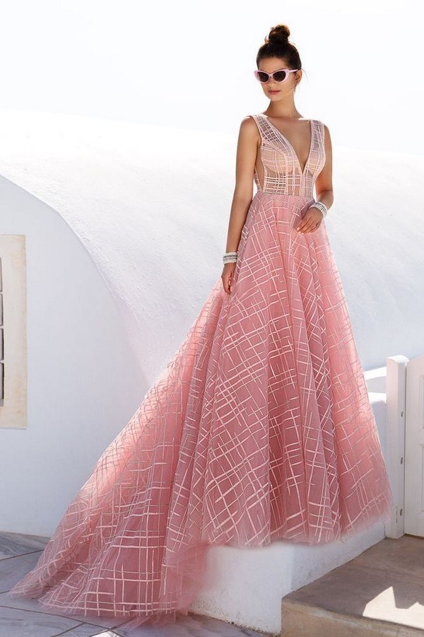 Robes de soirée à la mode et les plus belles 2025-2026