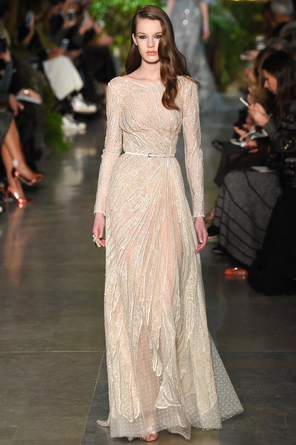 Robes de soirée à la mode et les plus belles 2025-2026