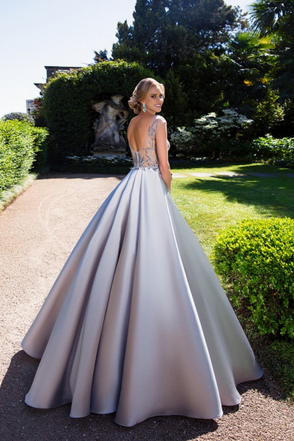 Robes de soirée à la mode et les plus belles 2025-2026