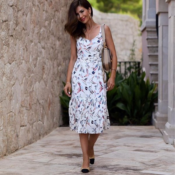 Belles robes d'été de la saison 2025-2026: les meilleurs modèles, nouveaux produits, tendances - photo