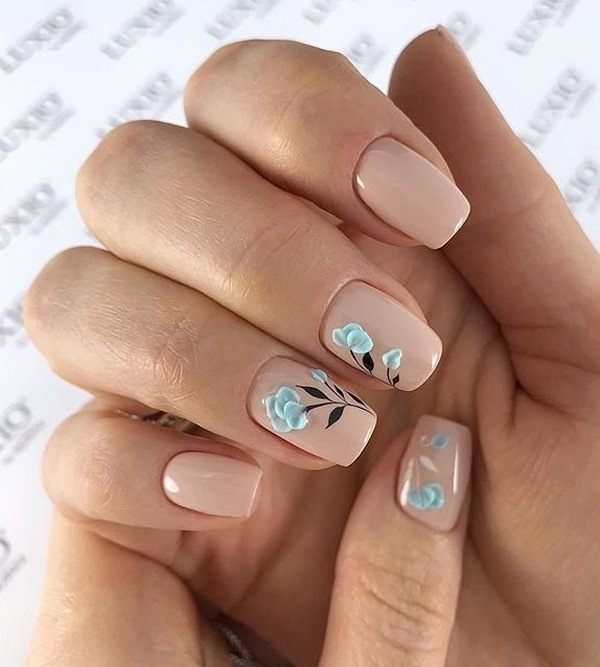 Délicieuse manucure de fleurs 2025-2026: photos, idées de manucure avec des fleurs
