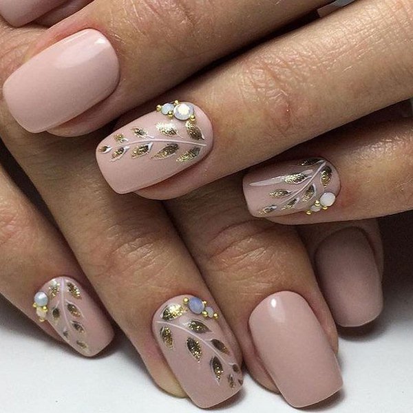 Délicieuse manucure de fleurs 2025-2026: photos, idées de manucure avec des fleurs