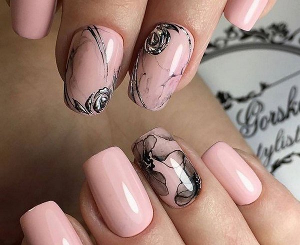 Délicieuse manucure de fleurs 2025-2026: photos, idées de manucure avec des fleurs