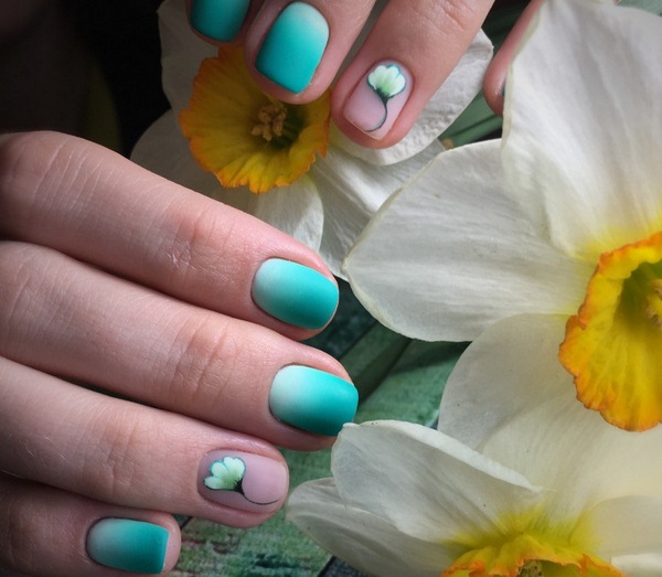 Délicieuse manucure de fleurs 2025-2026: photos, idées de manucure avec des fleurs