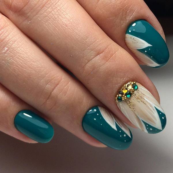 Délicieuse manucure de fleurs 2025-2026: photos, idées de manucure avec des fleurs