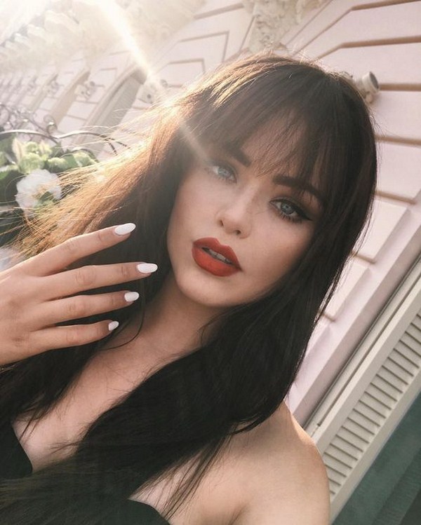 La frange la plus à la mode de 2025-2026: de belles franges dans différents styles