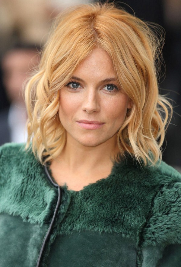 La frange la plus à la mode de 2025-2026: de belles franges dans différents styles