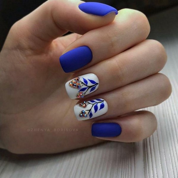 Incroyable manucure lumineuse 2025-2026: photos, nouvelles, idées pour des conceptions d'ongles brillantes