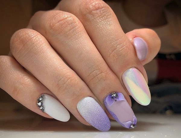 Incroyable manucure lumineuse 2025-2026: photos, nouvelles, idées pour des conceptions d'ongles brillantes