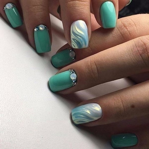 Incroyable manucure lumineuse 2025-2026: photos, nouvelles, idées pour des conceptions d'ongles brillantes