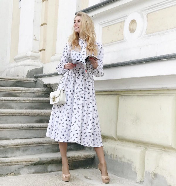 Les chemises habillées les plus en vogue de la saison 2025-2026: photos, actualités, idées d'arcs