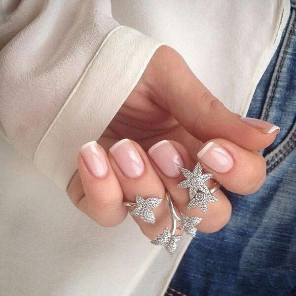 Manucure de bureau tendance 2025-2026: plus de 50 photos d'idées et de nouveautés nail art