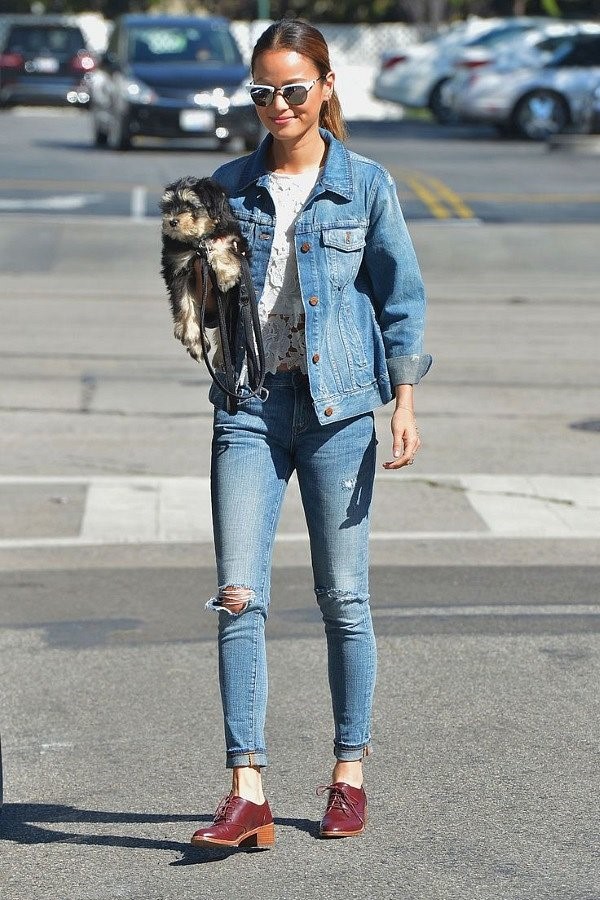 Vestes en jean tendance 2025-2026: photos, actualités, tendances