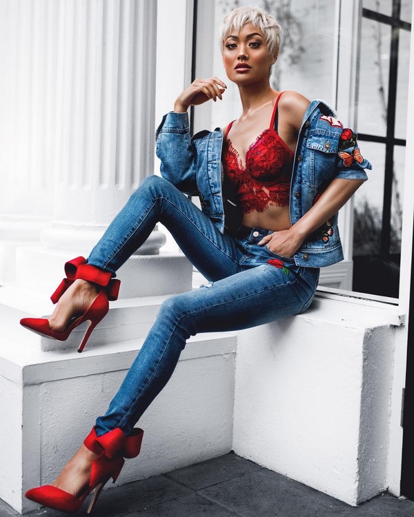 Vestes en jean tendance 2025-2026: photos, actualités, tendances