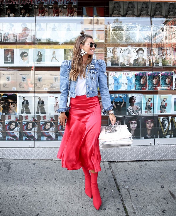 Vestes en jean tendance 2025-2026: photos, actualités, tendances