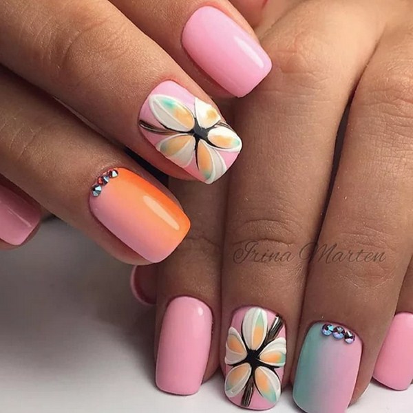 Belle manucure d'été 2025-2026: photos, idées de manucure d'été