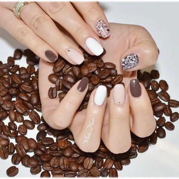 Les meilleures nouveautés de la manucure automne 2025-2026: TOP-5 technicien et TOP-5 nuances d'automne nail art