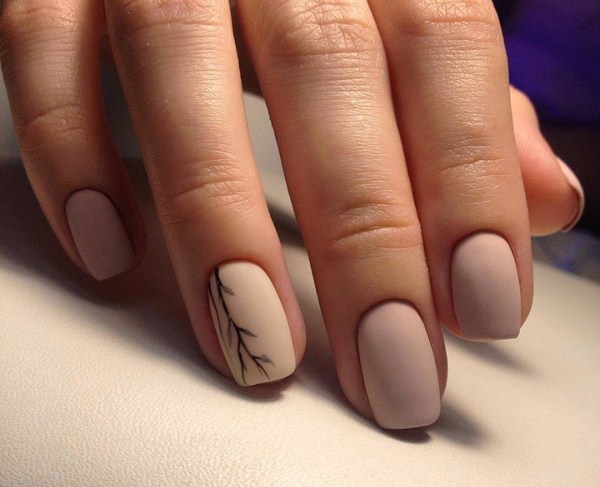 Les meilleures nouveautés de la manucure automne 2025-2026: TOP-5 technicien et TOP-5 nuances d'automne nail art