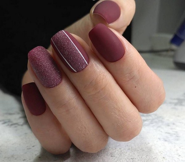 Les meilleures nouveautés de la manucure automne 2025-2026: TOP-5 technicien et TOP-5 nuances d'automne nail art