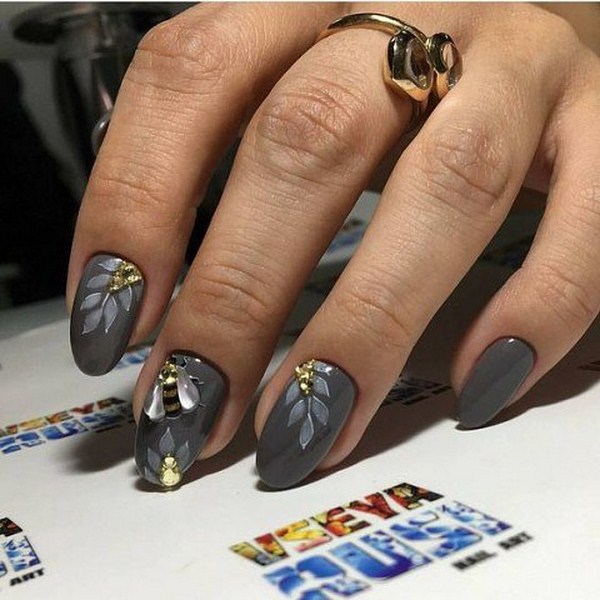 Les meilleures nouveautés de la manucure automne 2025-2026: TOP-5 technicien et TOP-5 nuances d'automne nail art