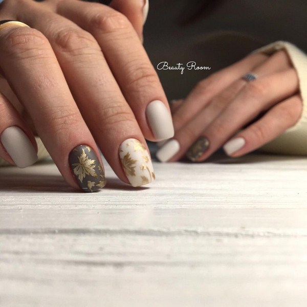 Les meilleures nouveautés de la manucure automne 2025-2026: TOP-5 technicien et TOP-5 nuances d'automne nail art