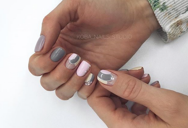 Les meilleures nouveautés de la manucure automne 2025-2026: TOP-5 technicien et TOP-5 nuances d'automne nail art