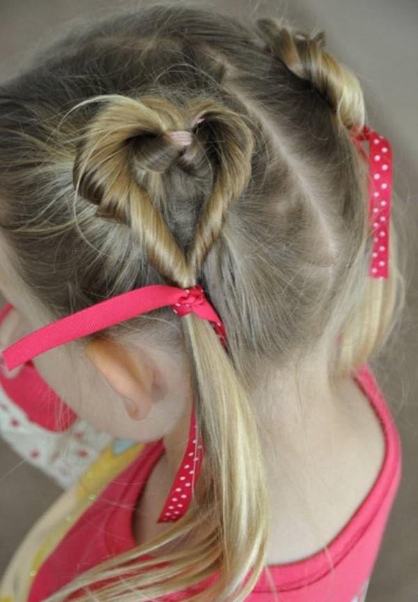 Coiffures de charme pour les filles 2025-2026: idées de photos de coiffures à la maternelle et à l'école