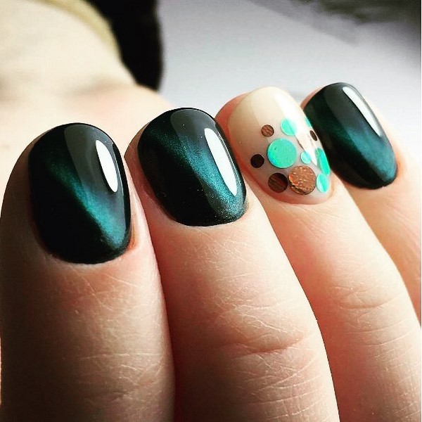 Manucure oeil de chat mystérieux 2025-2026: idées de conception d'ongles