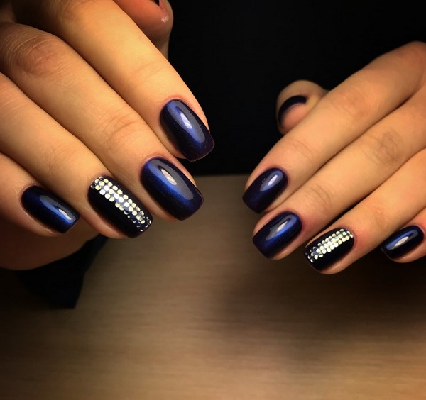 Manucure oeil de chat mystérieux 2025-2026: idées de conception d'ongles