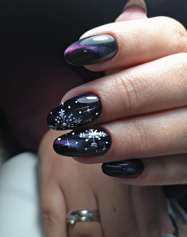 Manucure oeil de chat mystérieux 2025-2026: idées de conception d'ongles