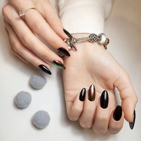 Manucure oeil de chat mystérieux 2025-2026: idées de conception d'ongles