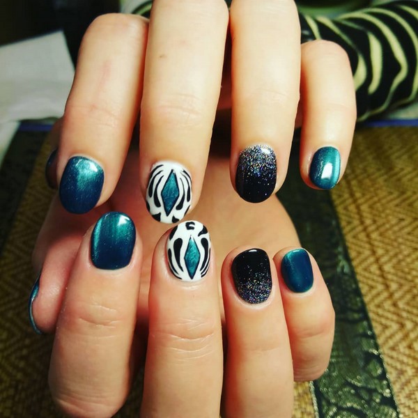 Manucure oeil de chat mystérieux 2025-2026: idées de conception d'ongles