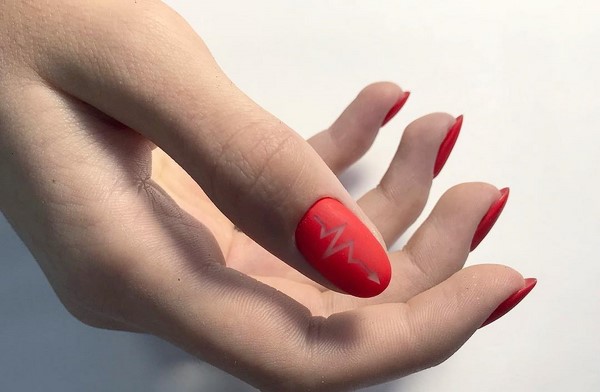 Une merveilleuse manucure pour les ongles en amande 2025-2026: photos