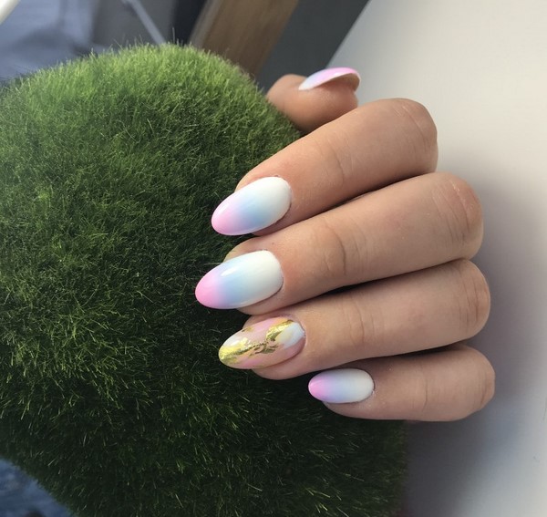 Une merveilleuse manucure pour les ongles en amande 2025-2026: photos