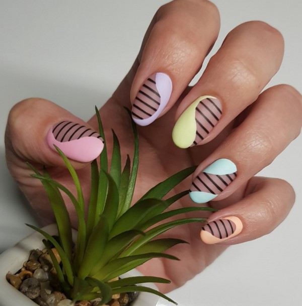 Une merveilleuse manucure pour les ongles en amande 2025-2026: photos