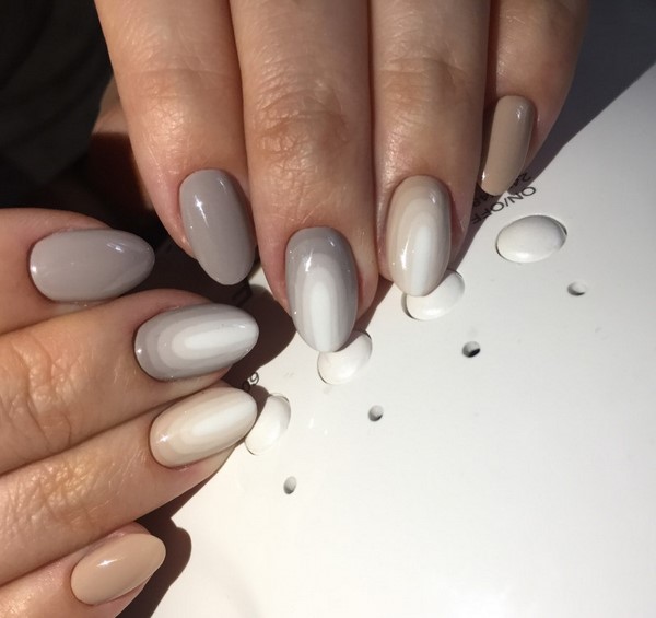 Une merveilleuse manucure pour les ongles en amande 2025-2026: photos